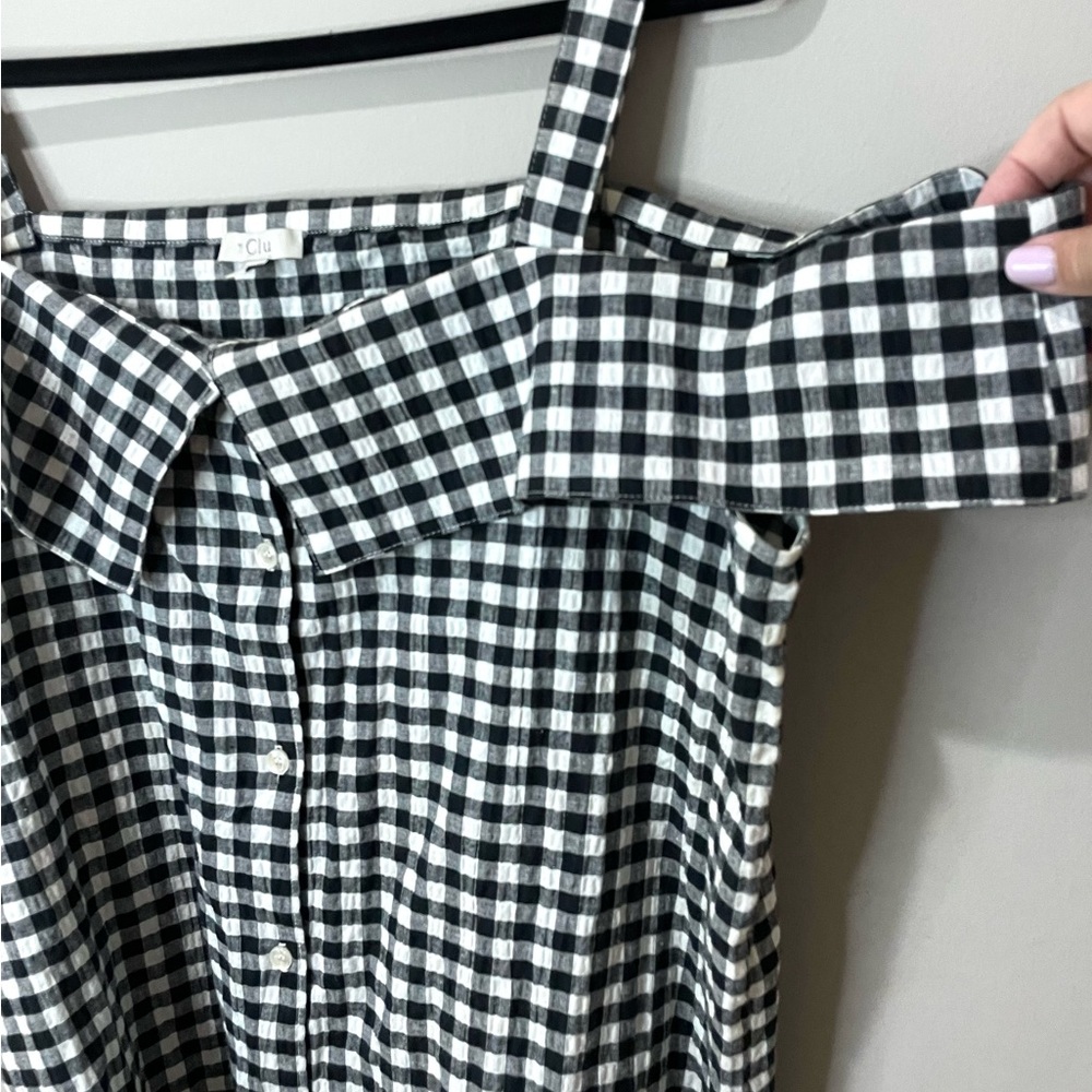 Clu Classic Black and White Checkered Off Shoulder Straps Top SZ M EUC - Picture 2 of 7
